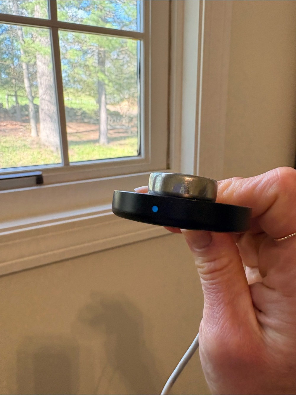 Oura Smart Ring in Brushed Gunmetal - Picture 4 of 6